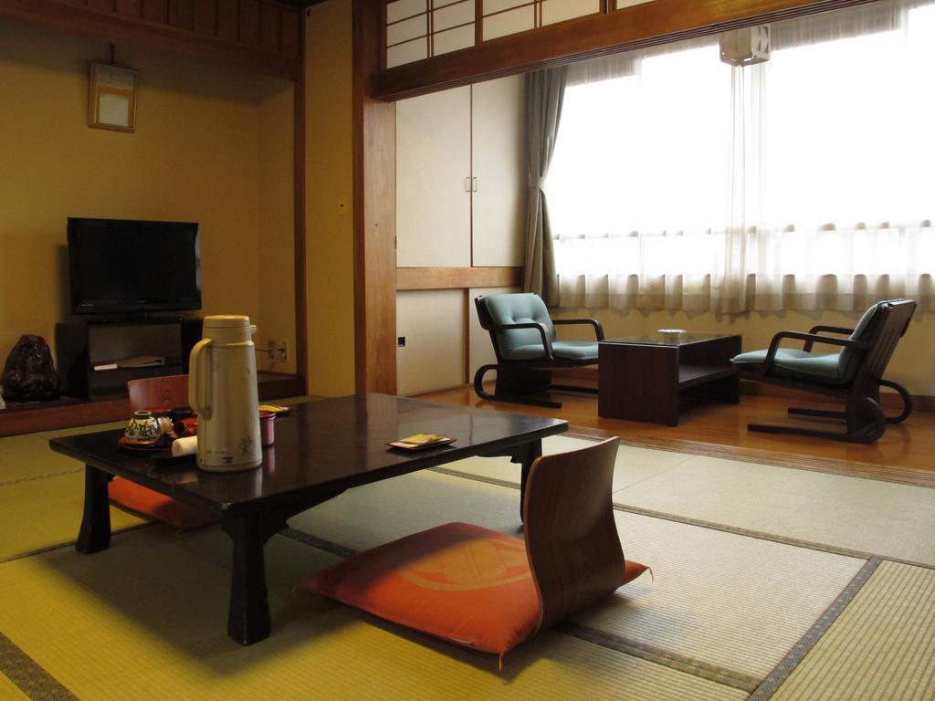 Sakaeya Hotel Tendo Rum bild