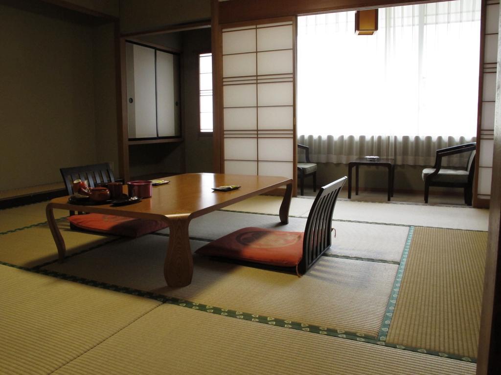 Sakaeya Hotel Tendo Rum bild